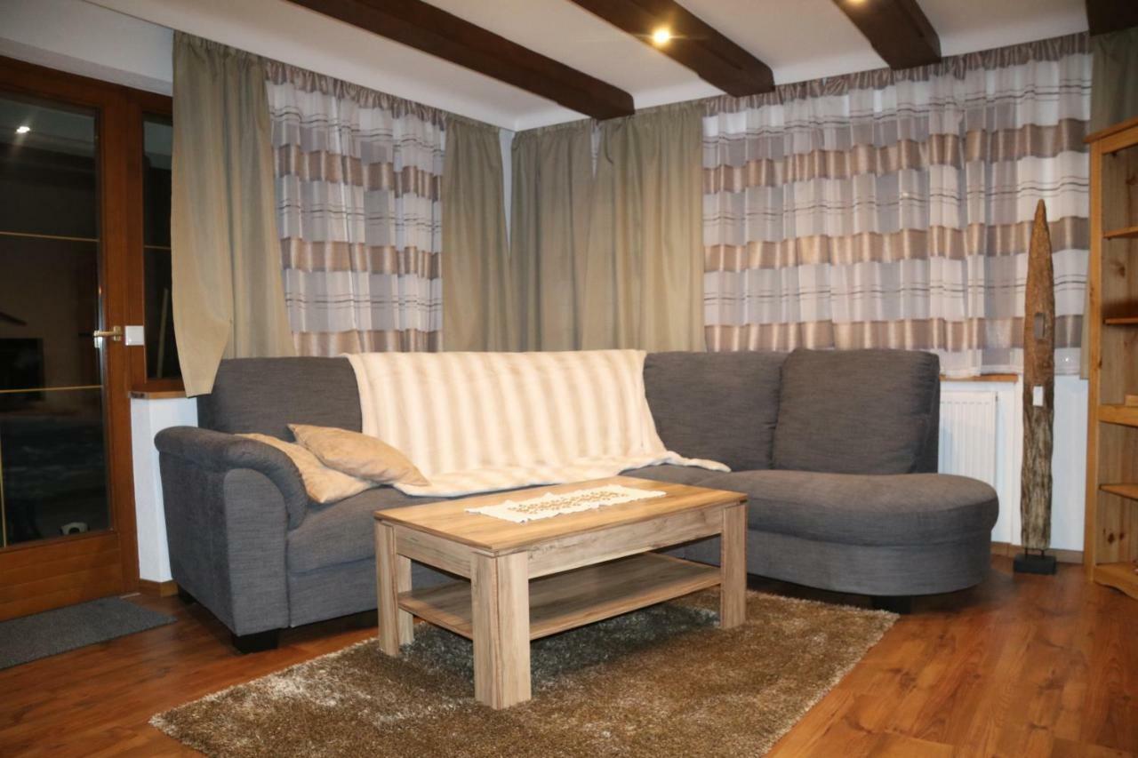 Ferienwohnung Bergler 堤林斯 外观 照片